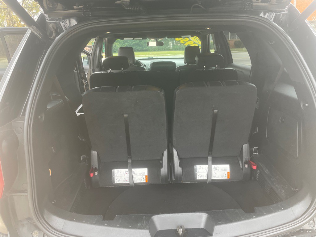 2018 Ford Explorer Image 16