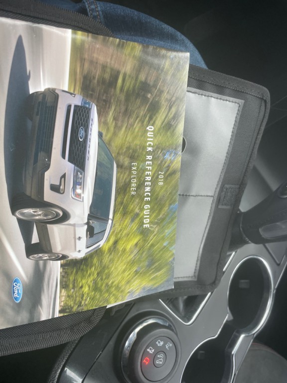 2018 Ford Explorer Image 32