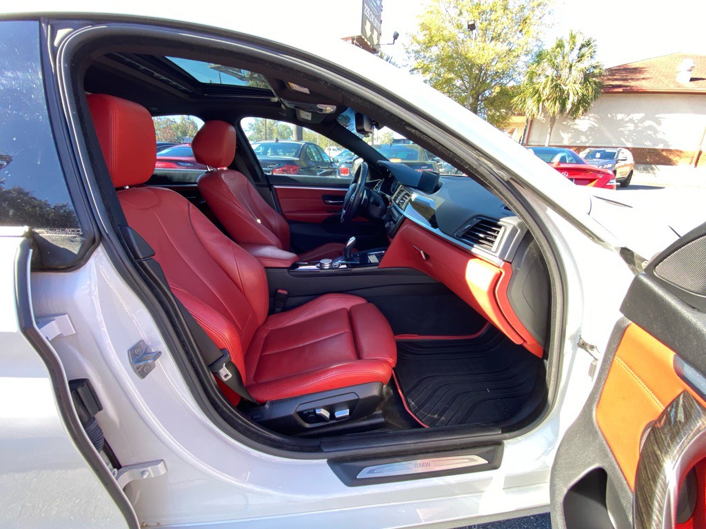 2016 BMW 4 Series Image 32