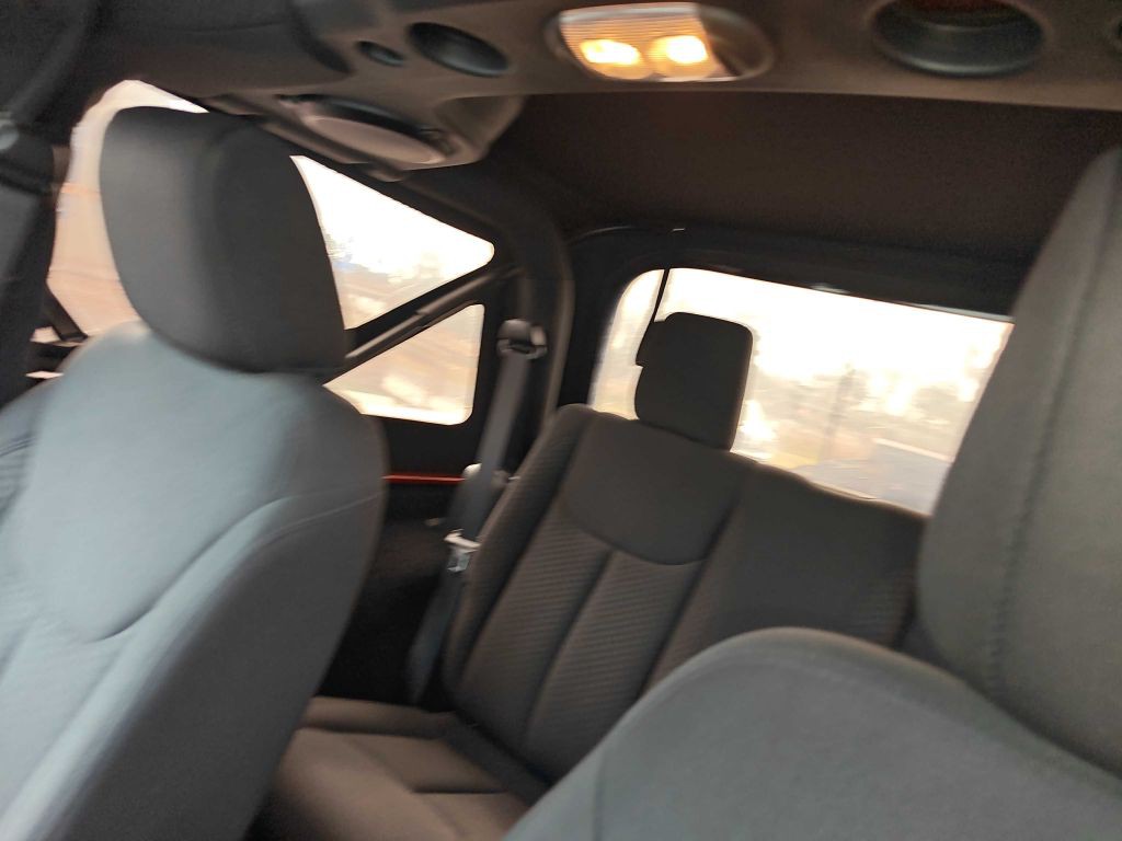 2014 Jeep Wrangler Image 14