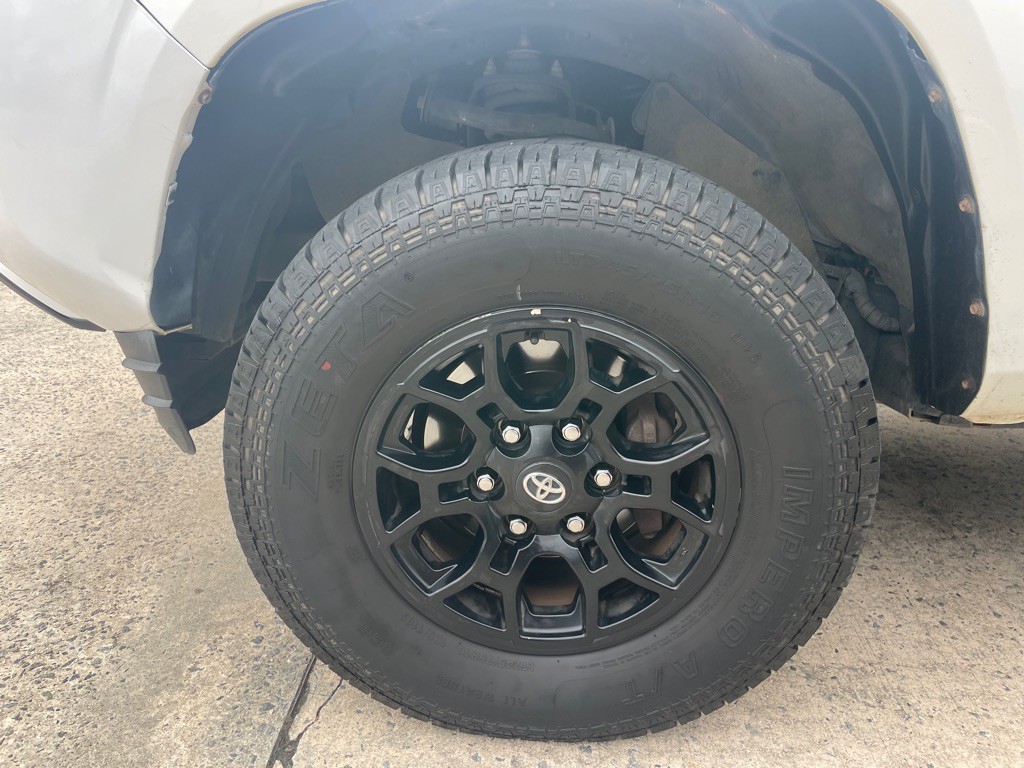 2020 Toyota Tacoma Image 7