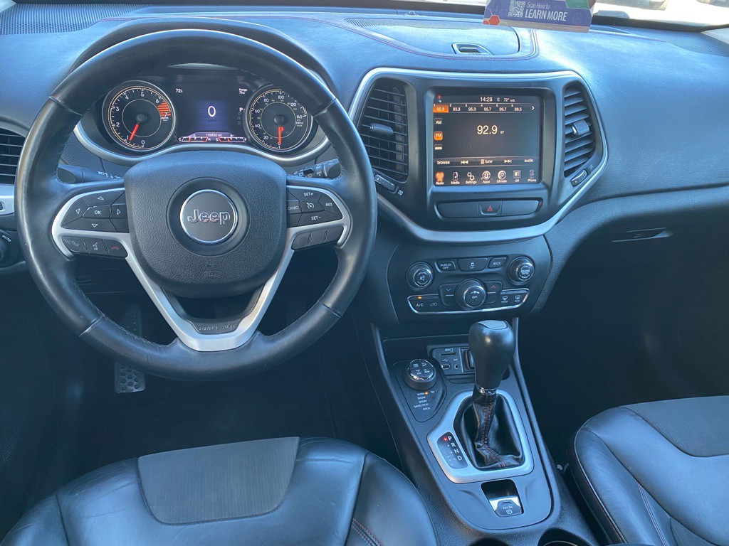 2017 Jeep Cherokee Image 20