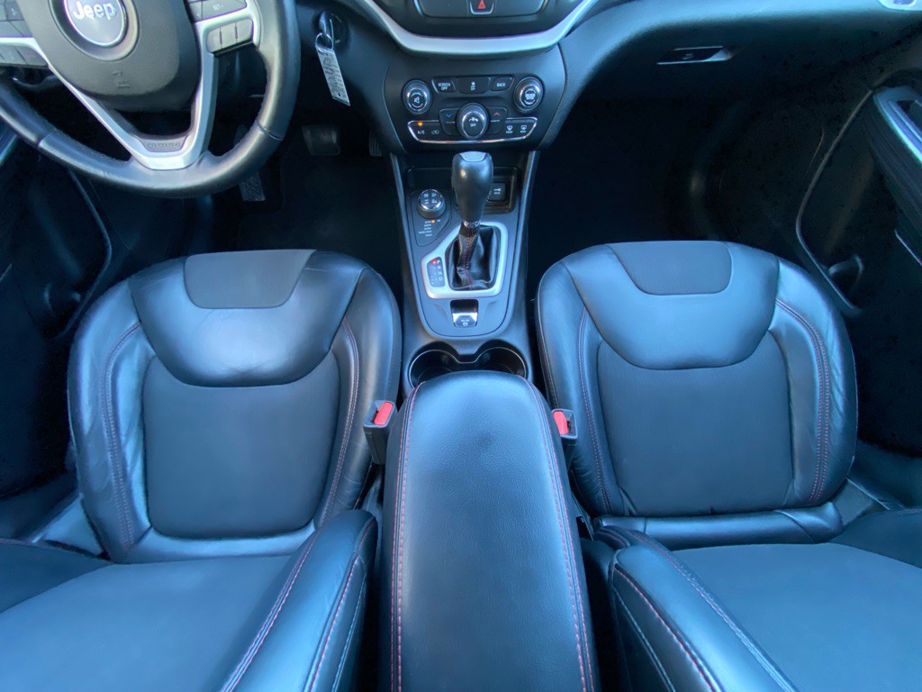 2017 Jeep Cherokee Image 31