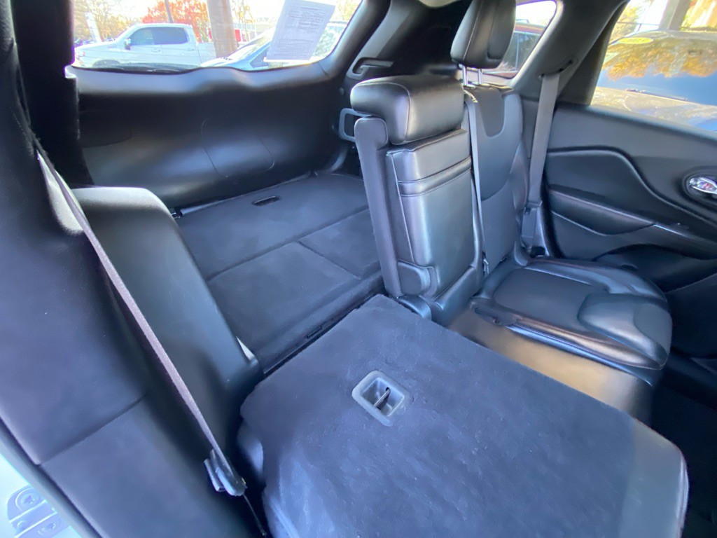 2017 Jeep Cherokee Image 55