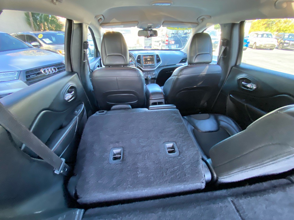 2017 Jeep Cherokee Image 62