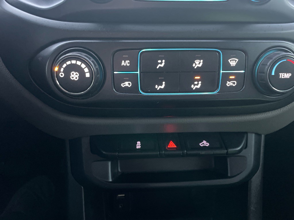 2016 Chevrolet Colorado Image 18