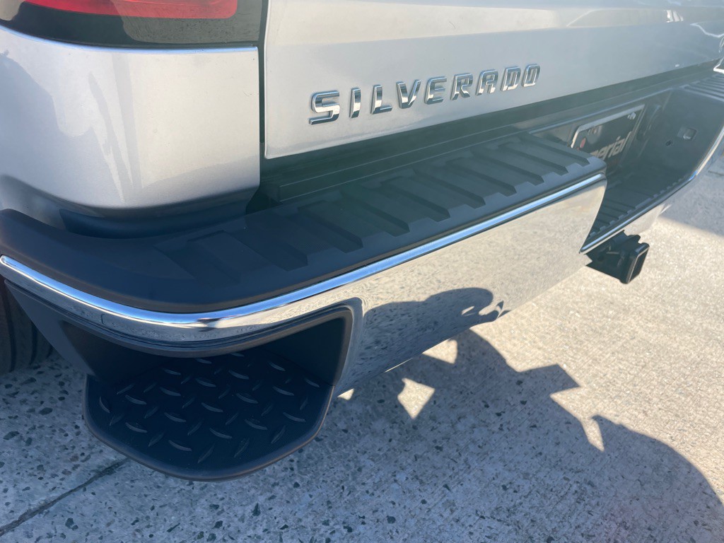 2018 Chevrolet Silverado 1500 Image 8