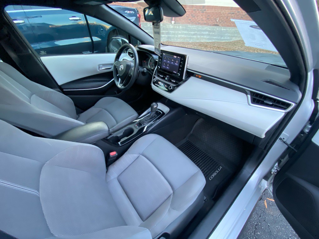 2020 Toyota Corolla Image 31