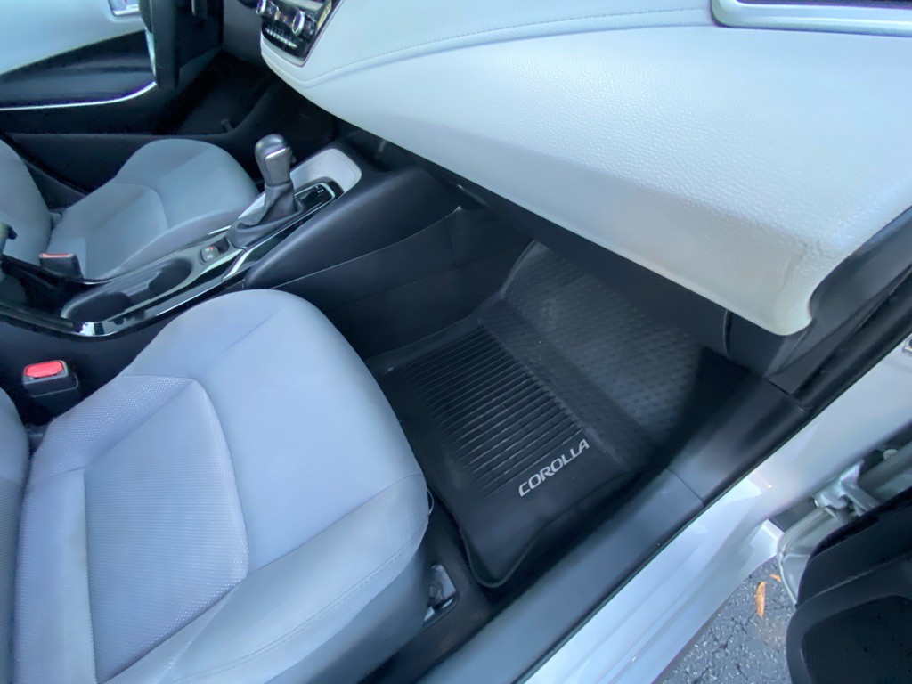 2020 Toyota Corolla Image 34