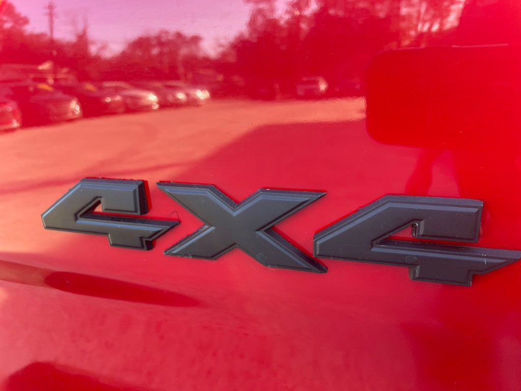 2016 RAM 3500 Image 10