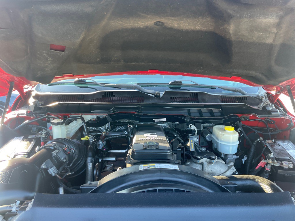 2016 RAM 3500 Image 17