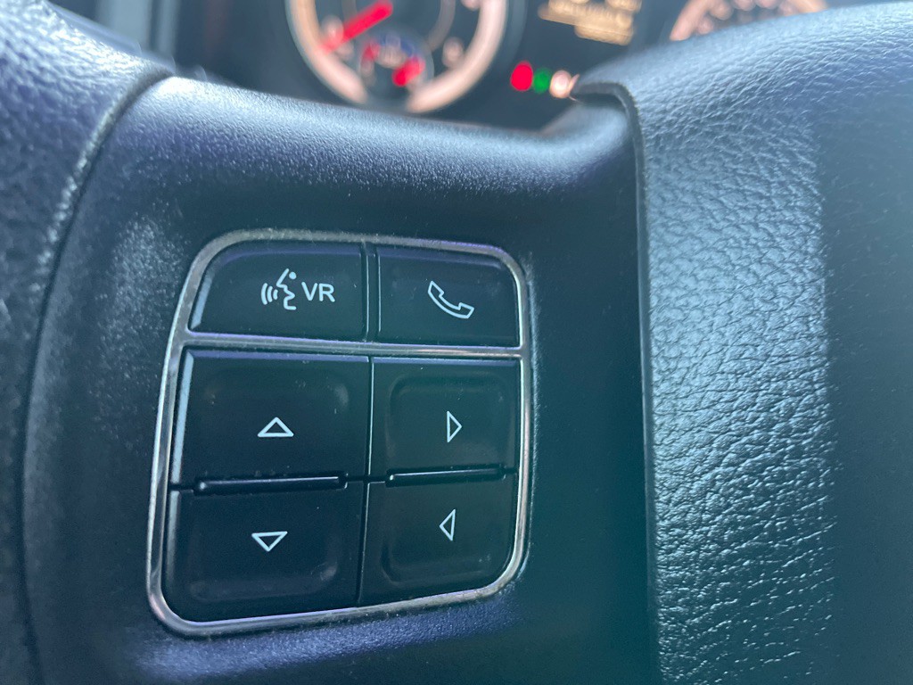 2016 RAM 3500 Image 25