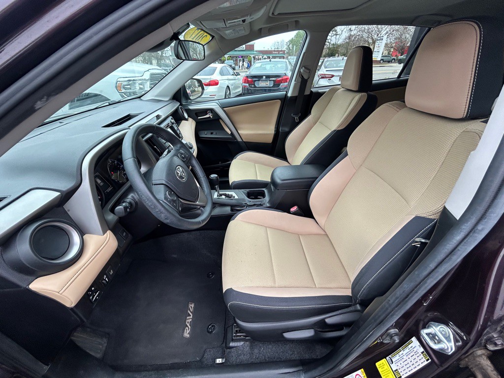 2017 Toyota Rav4 Image 13