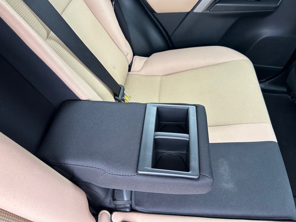 2017 Toyota Rav4 Image 27