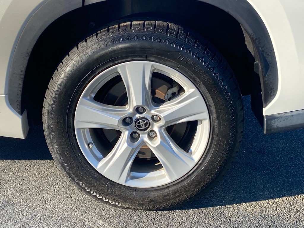 2020 Toyota Highlander Image 11