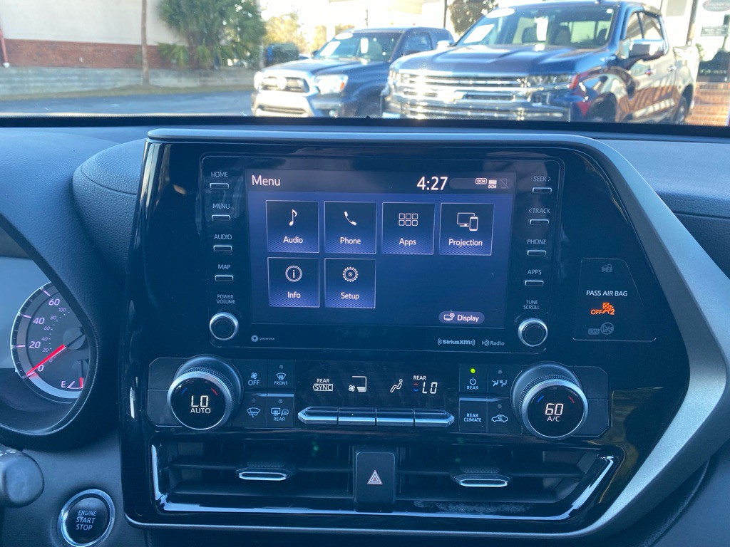 2020 Toyota Highlander Image 21