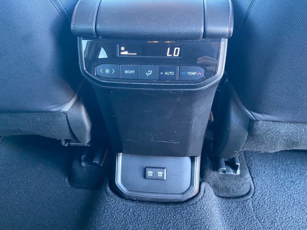 2020 Toyota Highlander Image 49