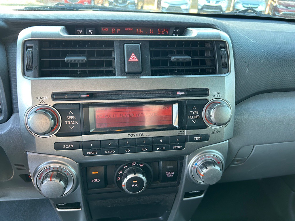 2010 Toyota 4Runner Image 16