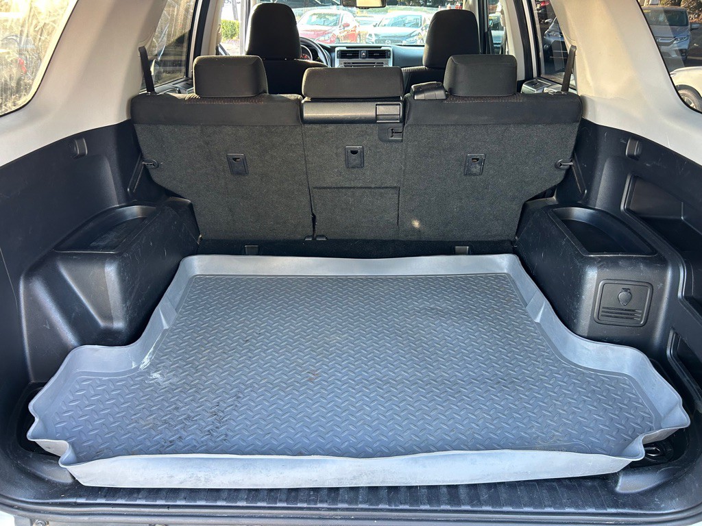 2010 Toyota 4Runner Image 26