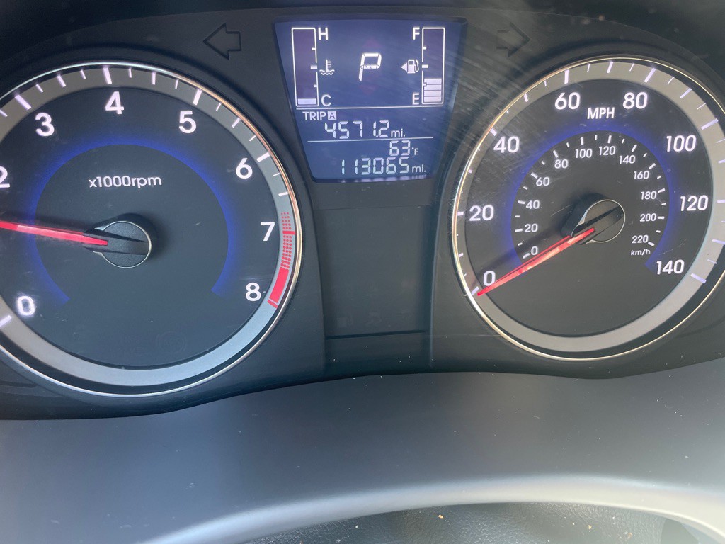 2015 Hyundai Accent Image 13