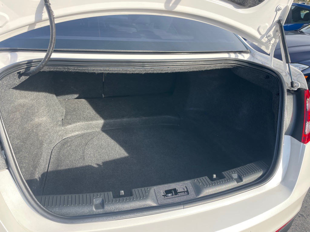 2013 Ford Taurus Image 15