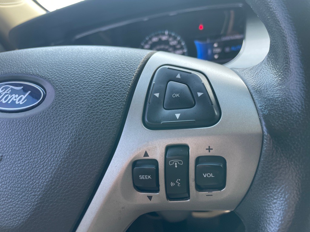 2013 Ford Taurus Image 22