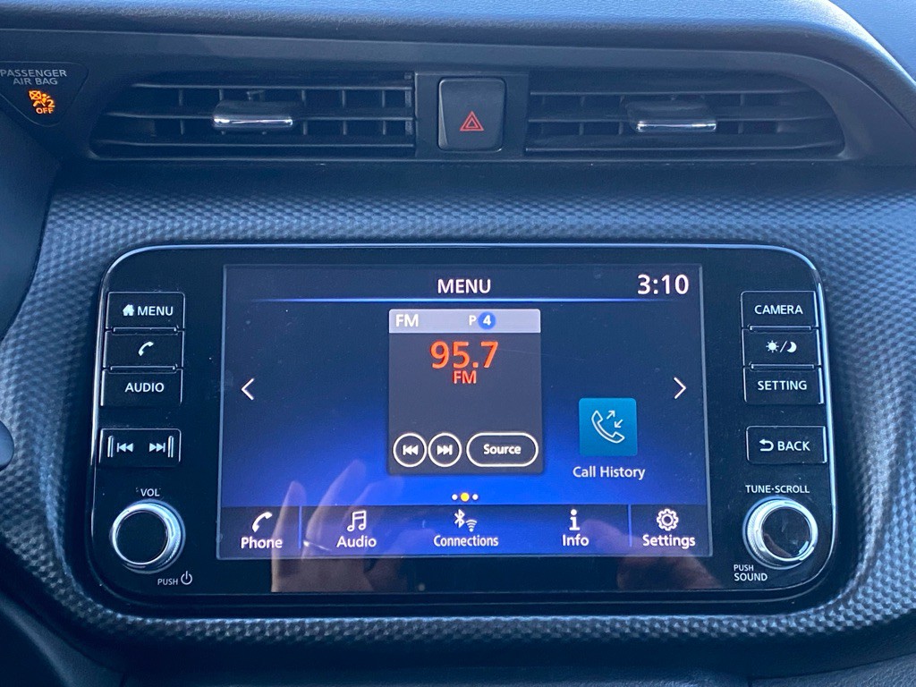 2021 Nissan Kicks Image 20