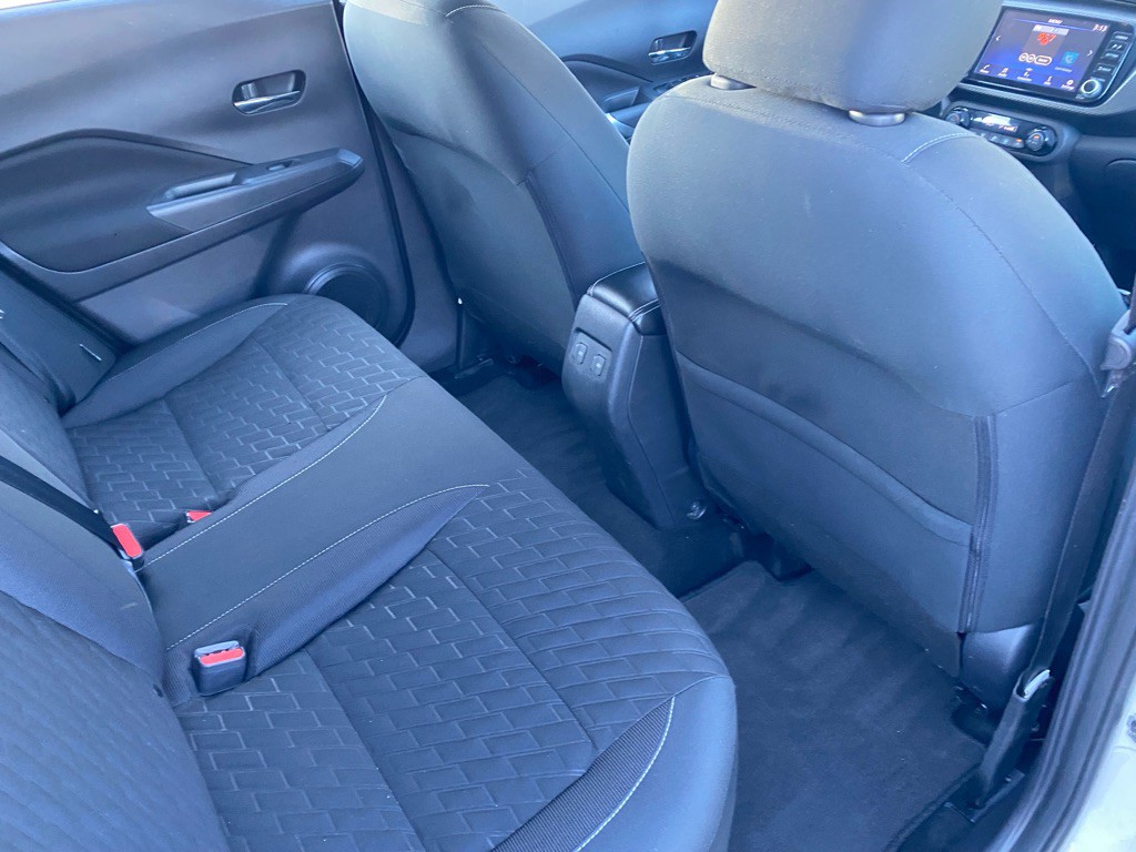 2021 Nissan Kicks Image 42