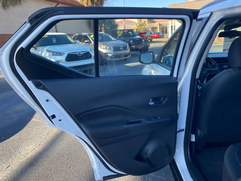 2021 Nissan Kicks Image 65