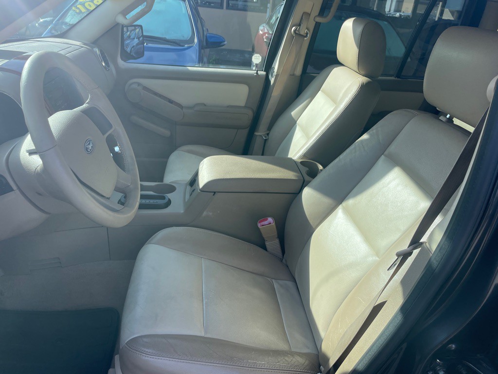 2007 Ford Explorer Image 15