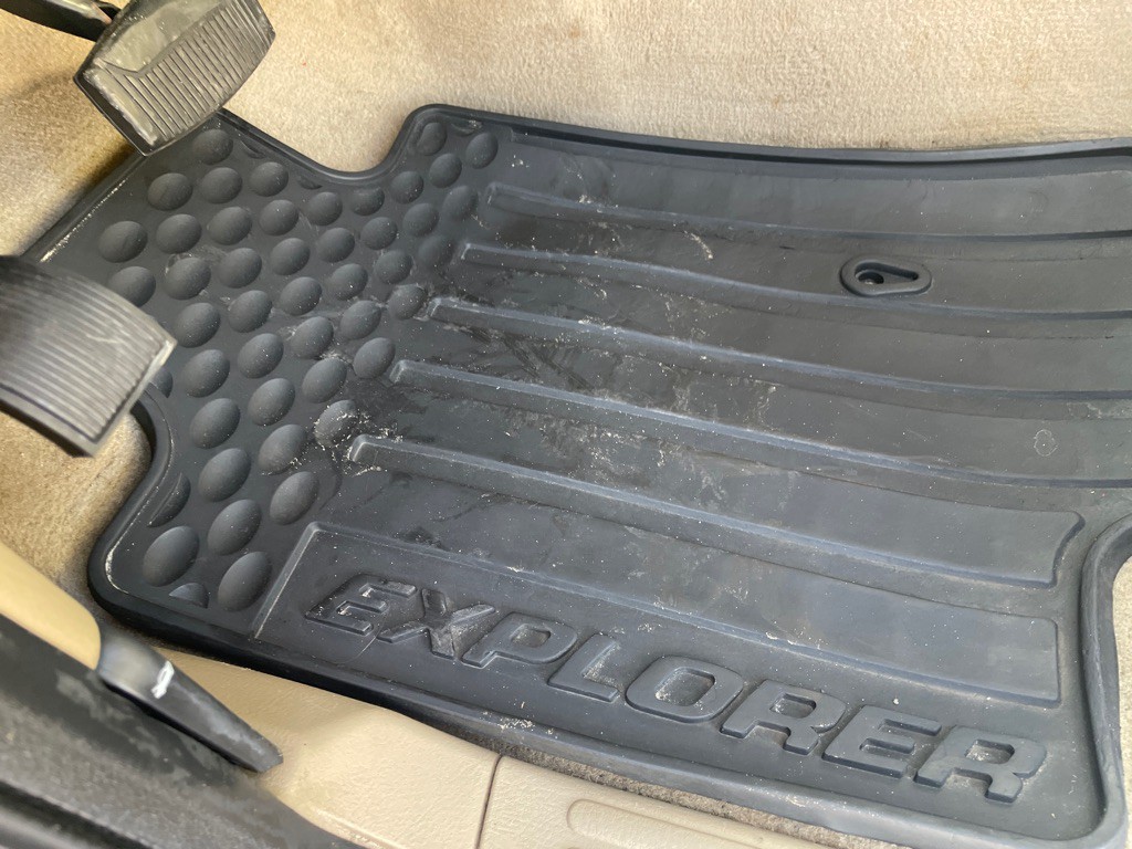 2007 Ford Explorer Image 20