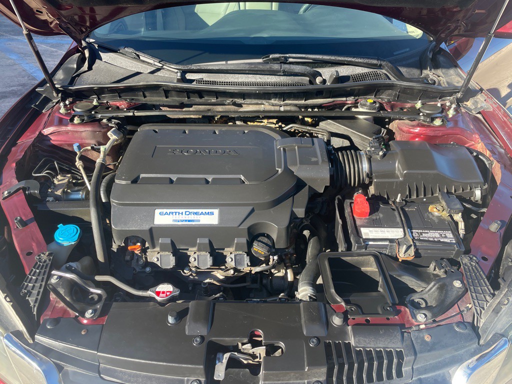 2015 Honda Accord Image 9