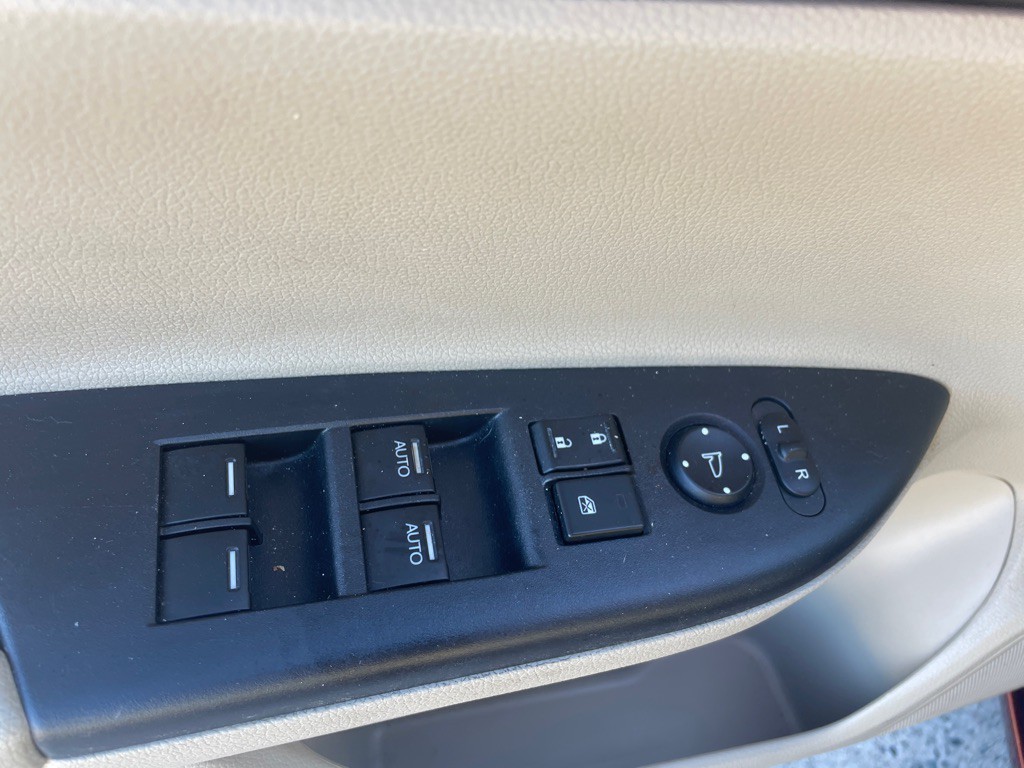 2015 Honda Accord Image 14