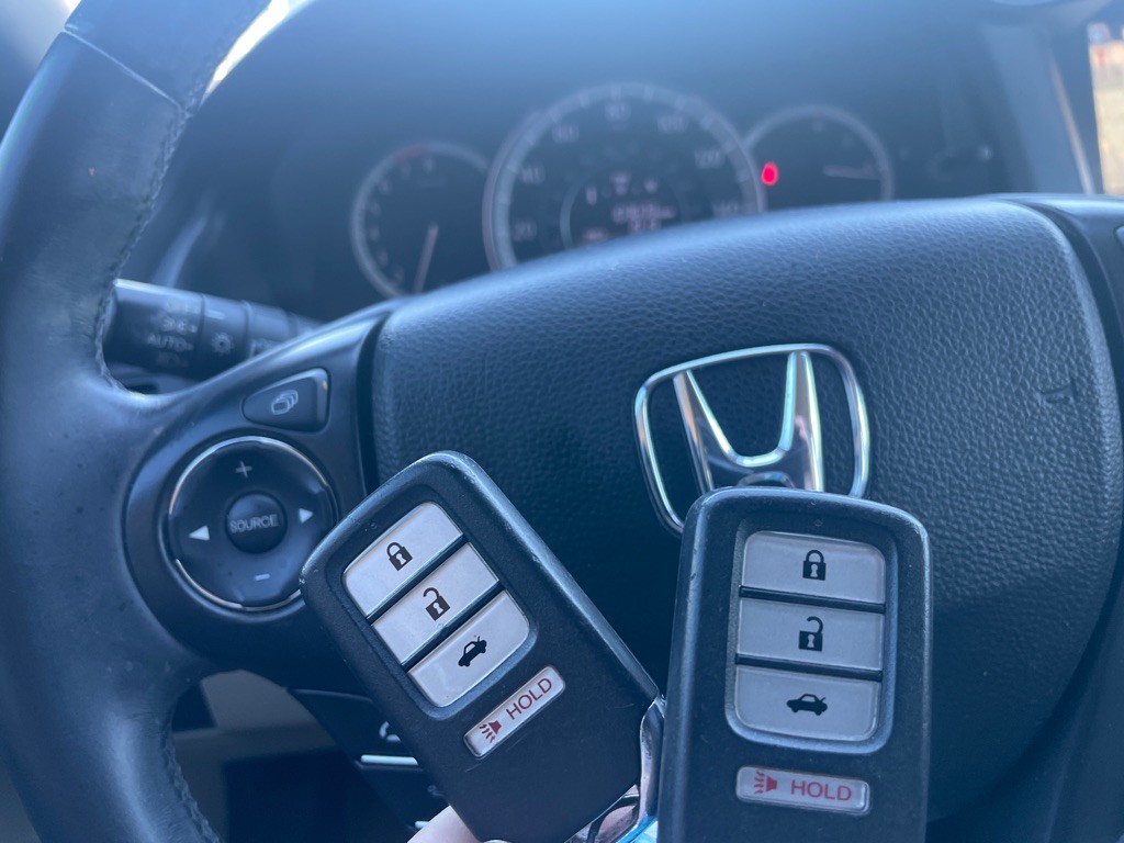 2015 Honda Accord Image 22