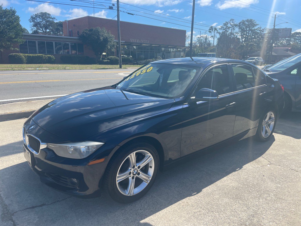 2015 BMW 3 Series Image 4