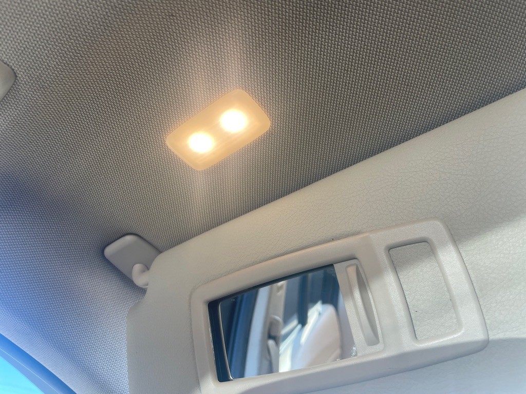 2015 BMW 3 Series Image 27