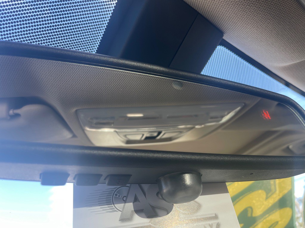 2015 BMW 3 Series Image 28