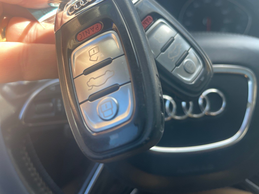 2014 Audi A8 Image 20