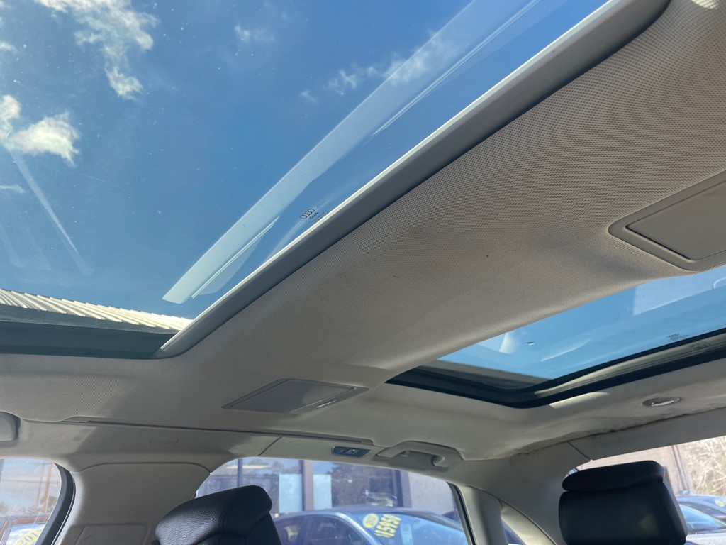 2014 Audi A8 Image 29