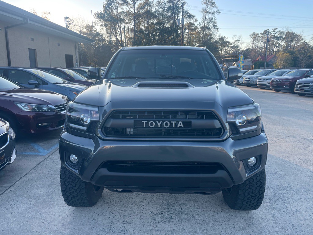 2015 Toyota Tacoma Image 3