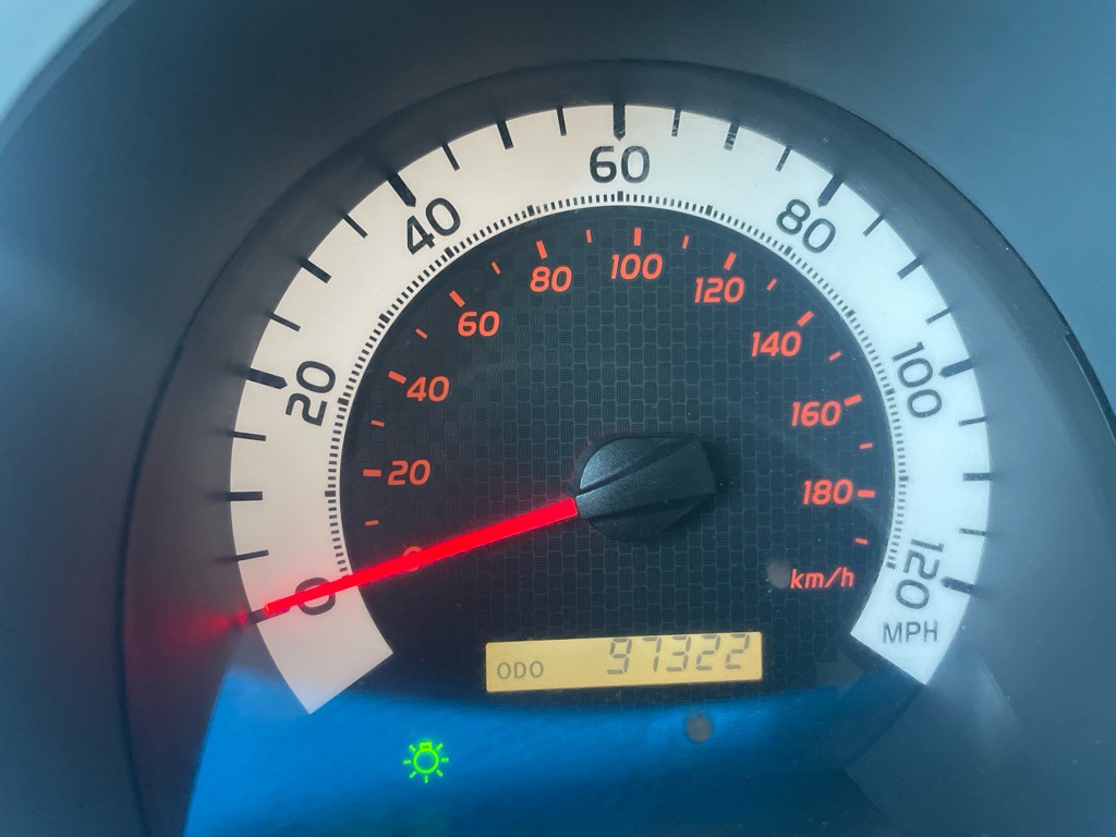 2015 Toyota Tacoma Image 15