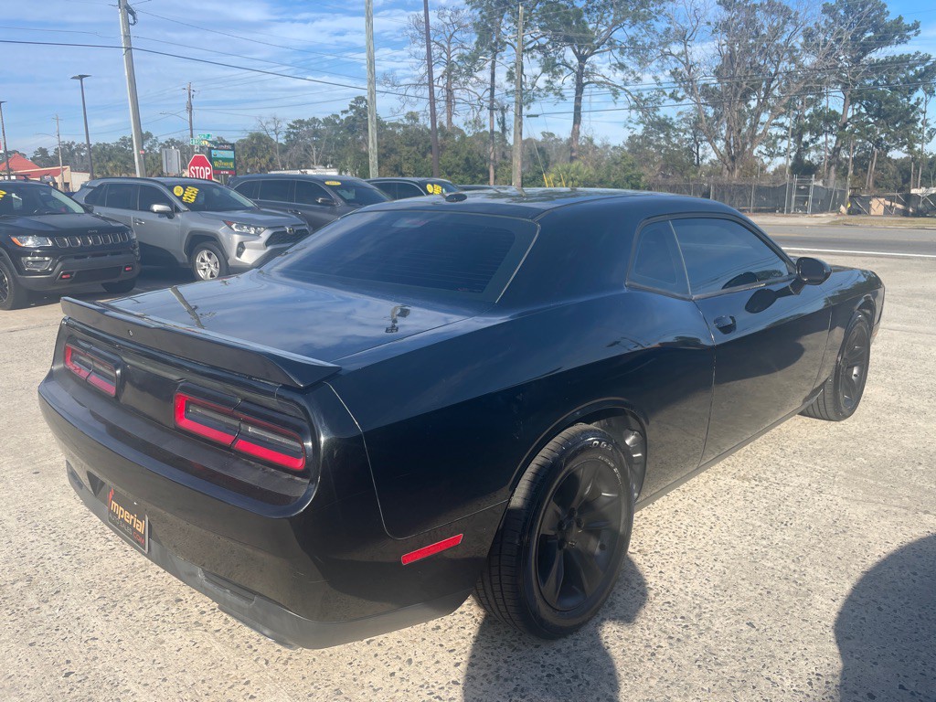 2018 Dodge Challenger Image 5