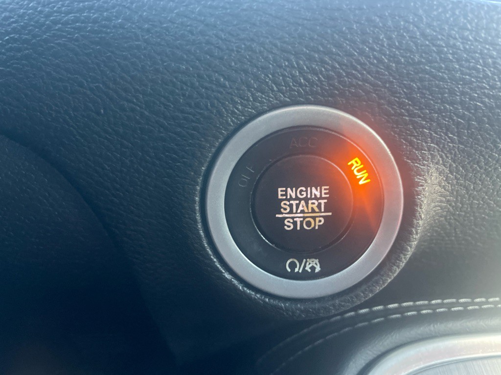 2018 Dodge Challenger Image 15