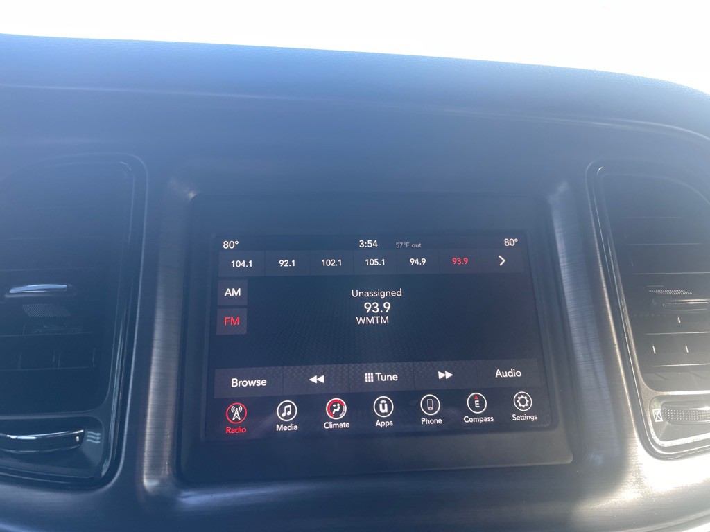 2018 Dodge Challenger Image 17