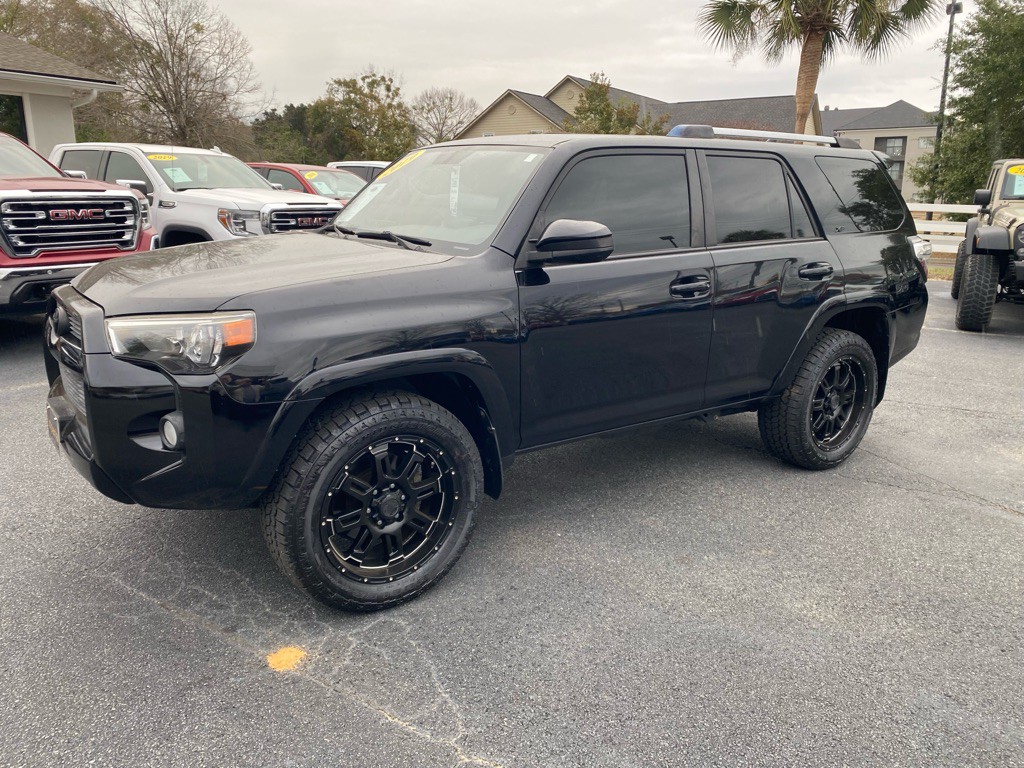 2019 Toyota 4Runner Image 1