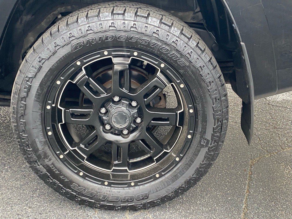 2019 Toyota 4Runner Image 12