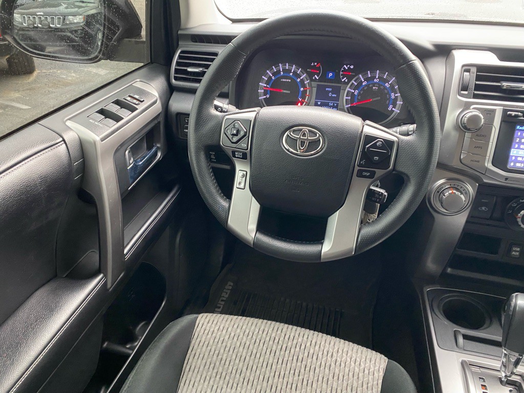 2019 Toyota 4Runner Image 19