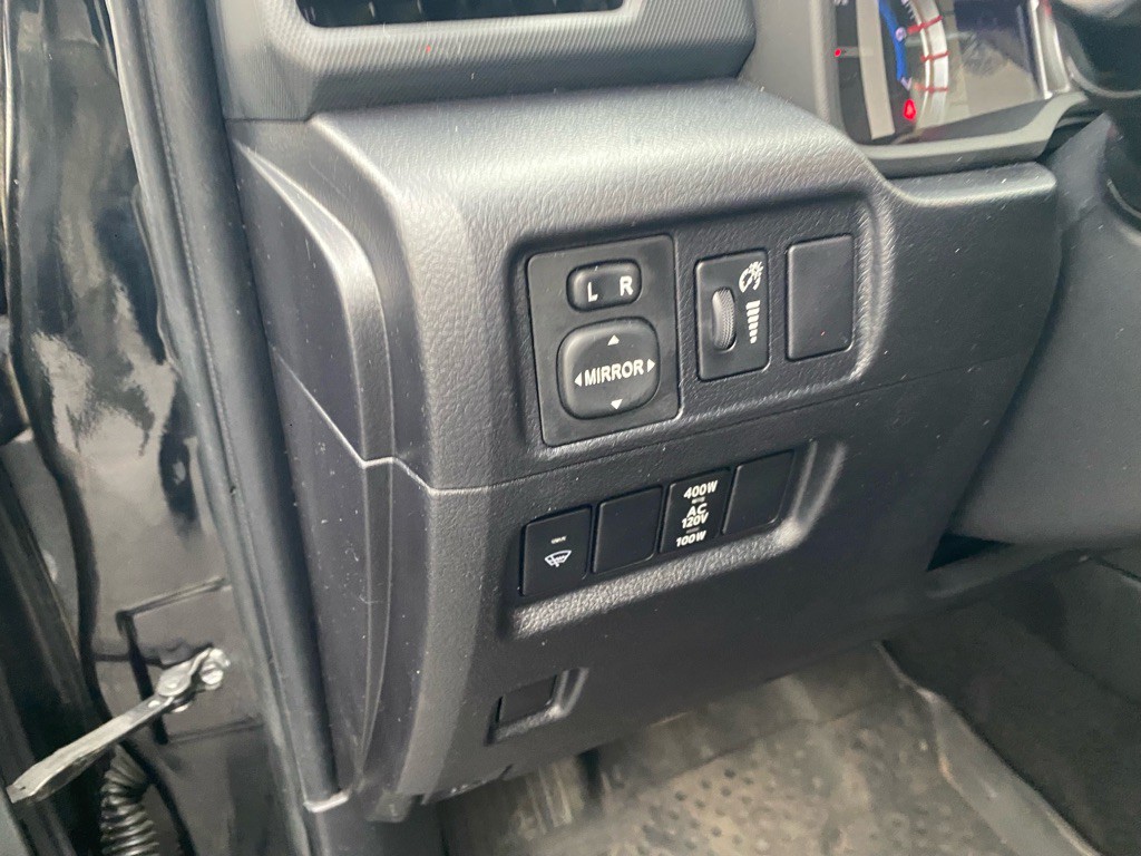 2019 Toyota 4Runner Image 35