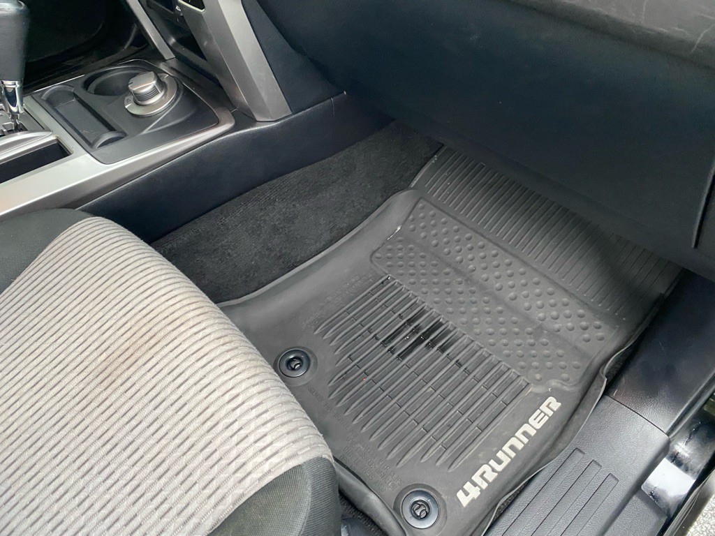 2019 Toyota 4Runner Image 41