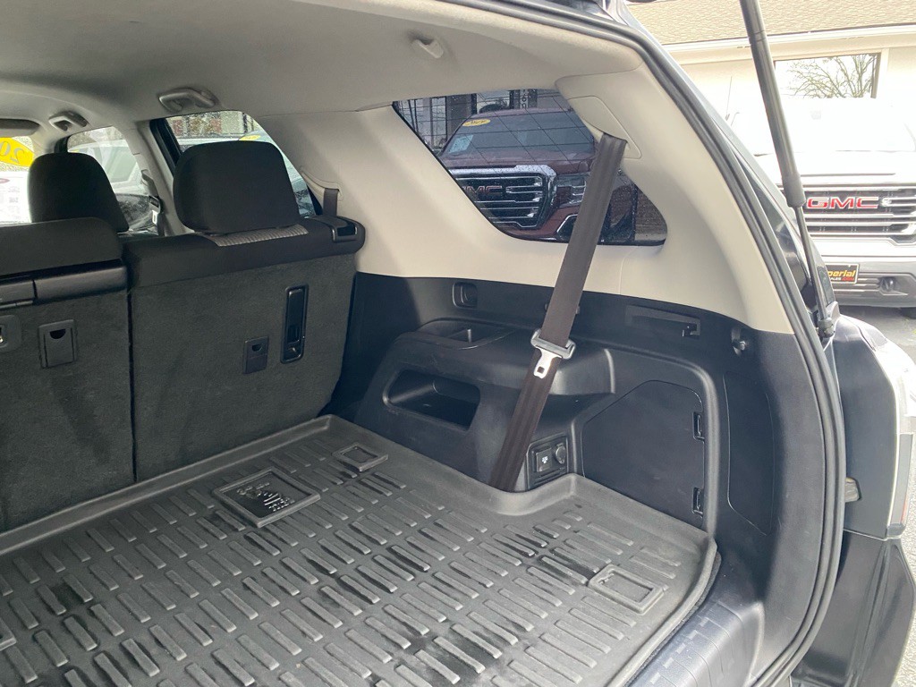 2019 Toyota 4Runner Image 52